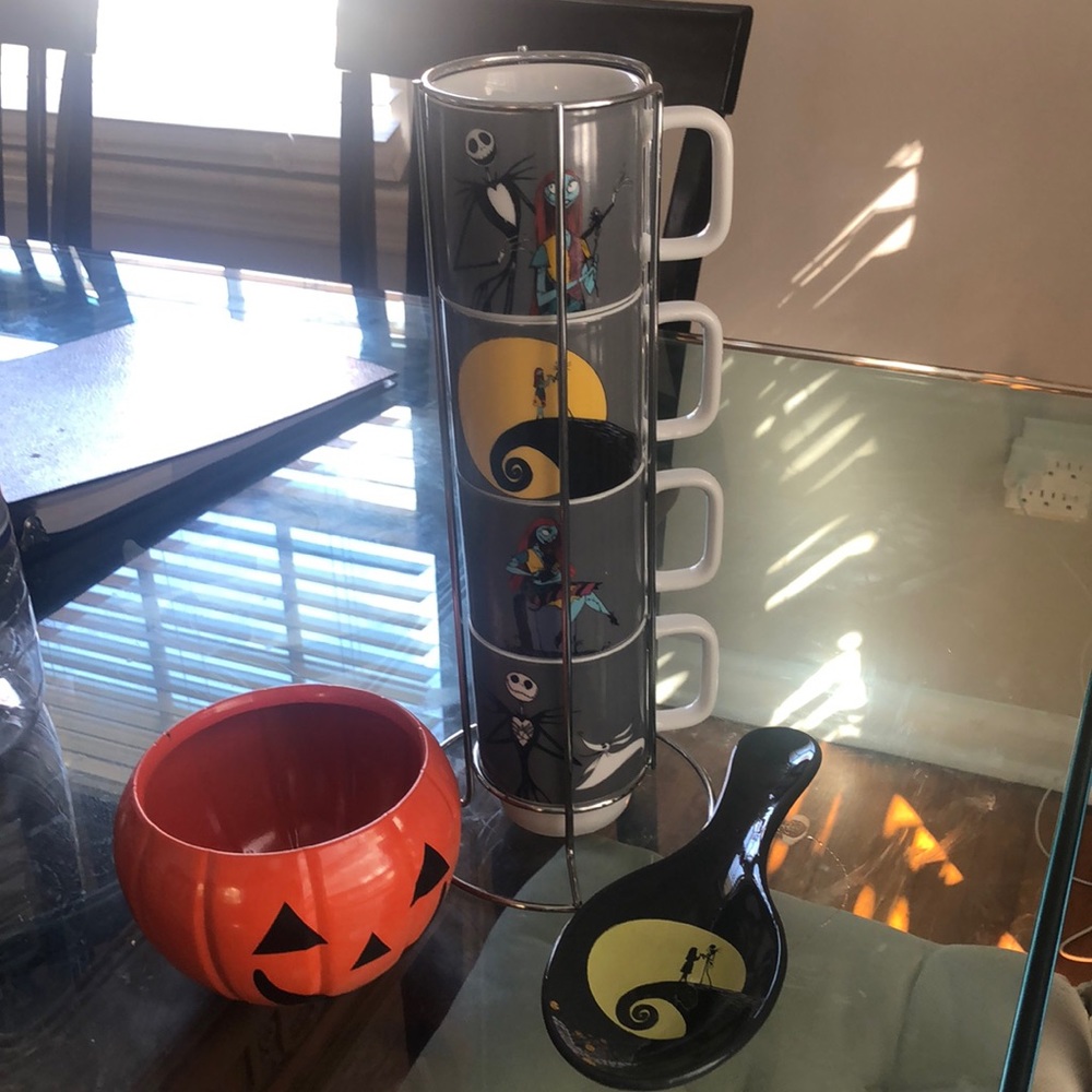 Nightmare before Christmas mugs and spoon holder